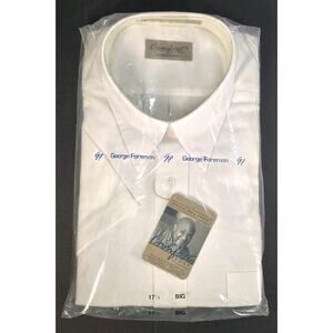 George Foreman Comfort Zone Men's White Button Up Short Sleeve Shirt Size 17.5